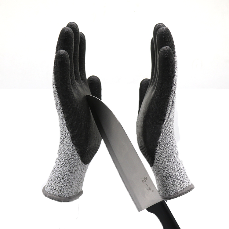 Cut-resistant coated cotton gloves for industrial safety