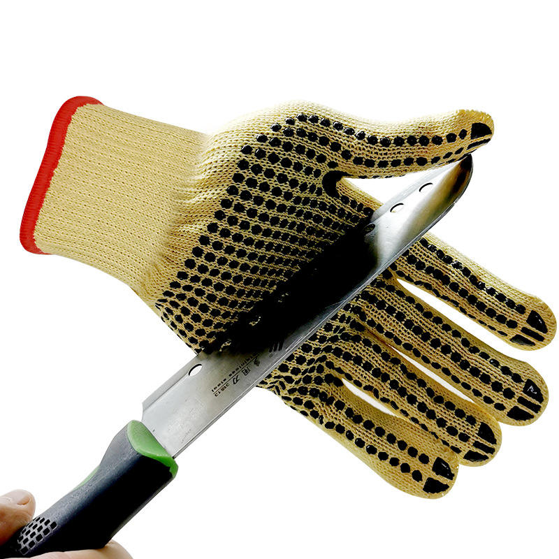 Heat-resistant flame-retardant dotted cotton gloves for safety work
